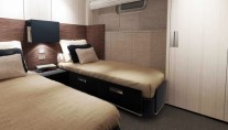 New Sanlorenzo SL94 motor yacht series guest cabin
